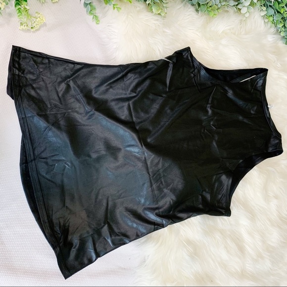 Skeleton Black and Gold Tank Top - Picture 2 of 4